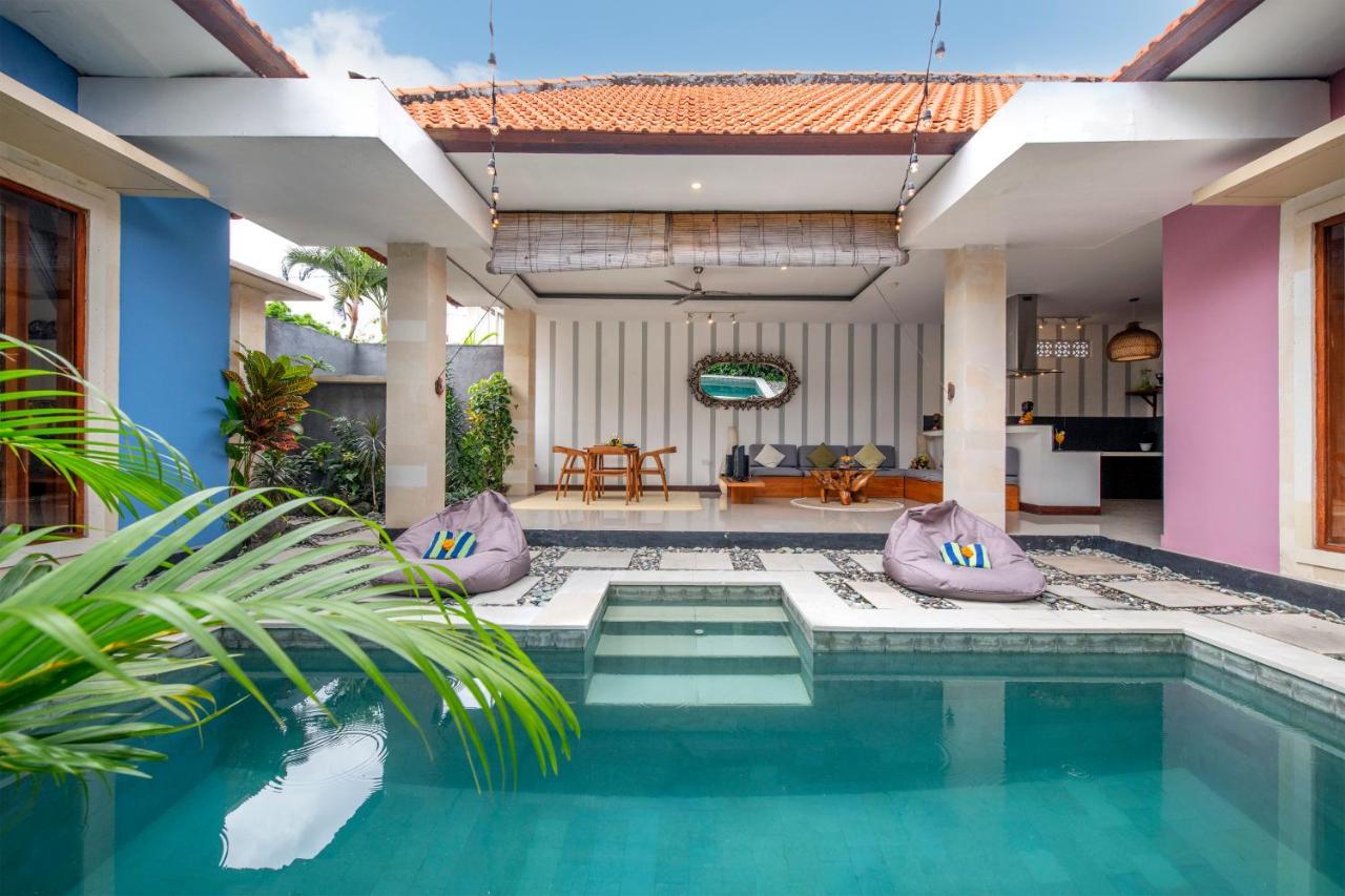 Villa Scarlet Seminyak Esterno foto